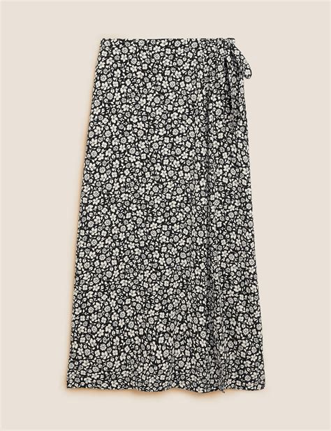 The 20 Best Marks And Spencer Skirts To Shop Now Who What Wear