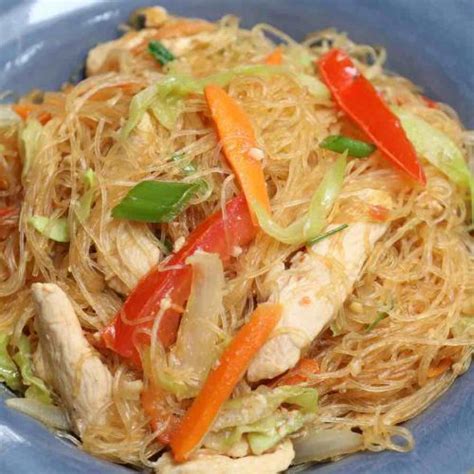 22 Popular Rice Noodle Recipes For Chinese And Other Asian Cuisine Lovers