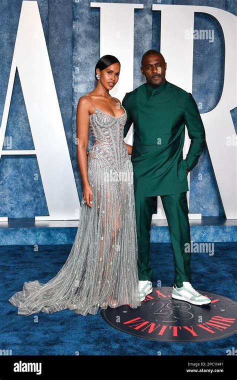 Sabrina Dhowre Elba And Idris Elba Walking On The Red Carpet At The
