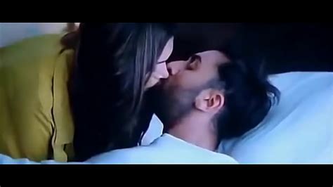 Bollywood Deepika Padukone And Ranbir Kapoor Tamasha Movie Kissing Video Xxx Mobile Porno
