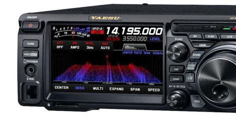 The New Yaesu Ftdx10 Yaesus Latest Hybrid Sdr Hf Transceiver The