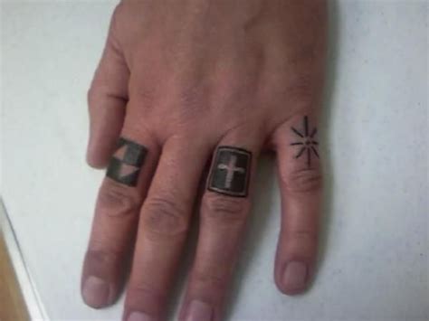 Pin By Notonyournelly Sambrook On My Tattoos Finger Tattoos Russian