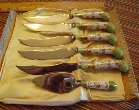 Ae Lewis And Co Green Floraine Porcelain Handle Steack Knife Set