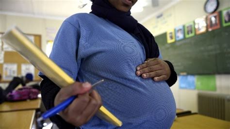 Afrique du Sud explosion des cas de grossesses non désirées la faute au Covid