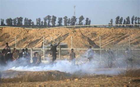 Gazans Breach Border Set Fire To Army Post IDF Opens Fire Killing One The Times Of Israel