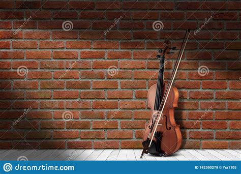 Vintage Antique Violin Near Brick Wall Background Stock Image Image