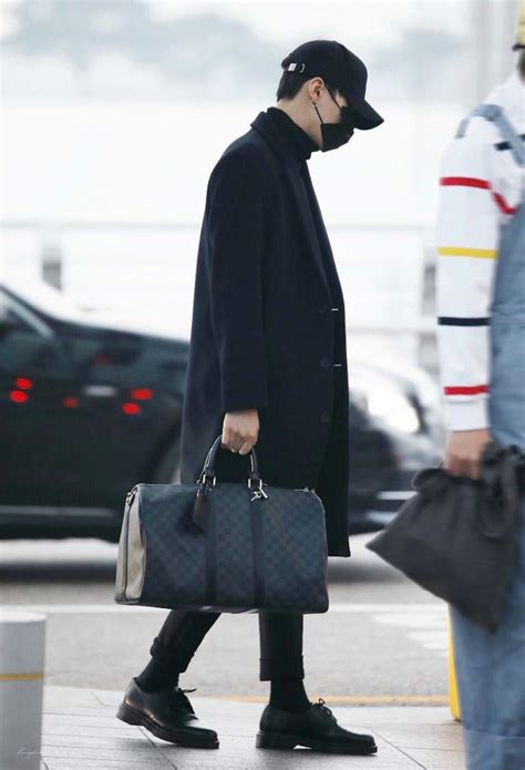 Suga Airport Fashion Armys Amino