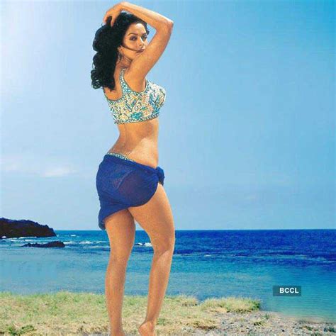Sonal Chauhan Has Joined The Bollywoods Bikini Brigade With A Bikini