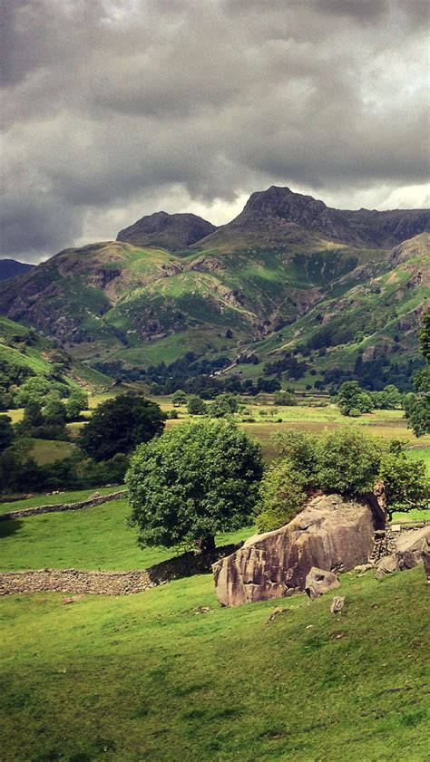 From Britain With Love Moonsurf The Langdale Boulders The Lake
