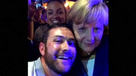 Germanys Merkel Poses For Selfie Outside Brisbane Bar The New York