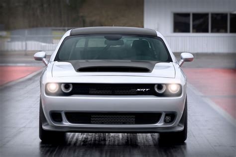 1025 Hp Dodge Challenger Srt Demon 170 Opens The Gates Of Hell Chevy