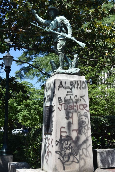 Mayor Says Confederate Monument Will Be Removed From Linn Park