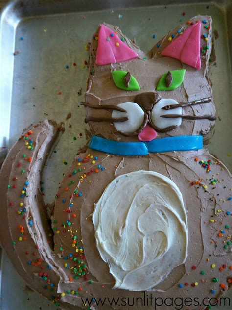 Cat Cake One Of 15 Awesome Birthday Cakes For Kids Birthday Cake