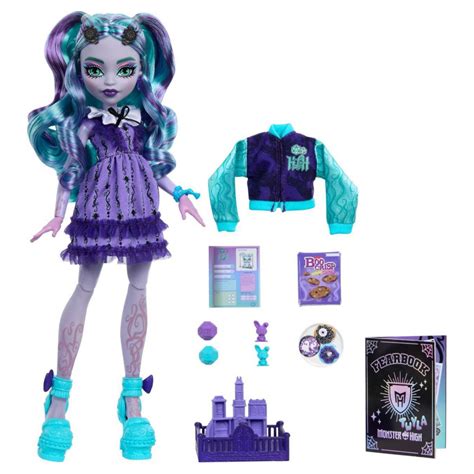 Monster High Twyla Fearbook Doll Mh Merch