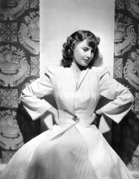Barbara Stanwyck 1941 In A Gown By Edith Head Barbara Stanwyck Classic Hollywood Barbara