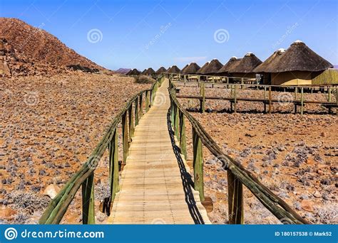 Cabines Dans Le Parc National Dans Les Pavillons De La Dune De Sossus En Namibie Photo Stock
