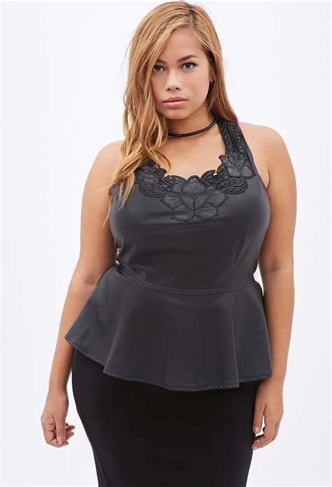 On its own or with the matching futon, this chaise is where you're going to want to sit after a long day at work or during a weekend long movie marathon! Forever 21 Plus Size Floral Faux Leather Peplum Top in ...