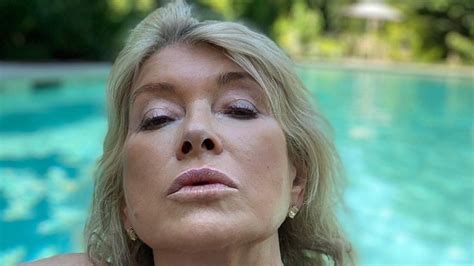 At 78 Martha Stewart Proves The Frosted Lip Is Forever Vogue
