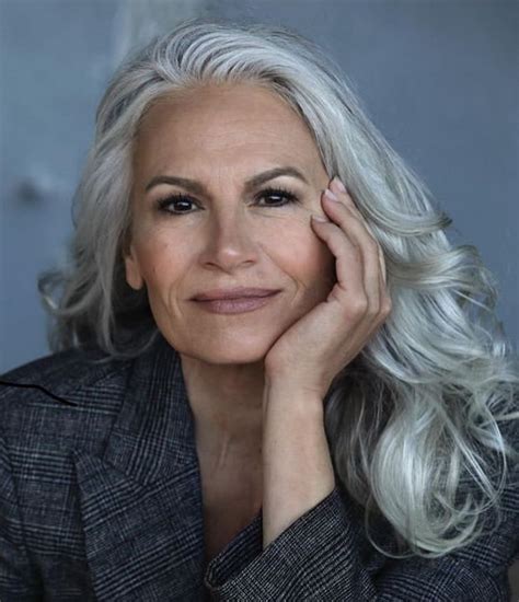 Pin By Lori On Silver Crowned Beauties In Long Gray Hair Silver Haired Beauties Grey