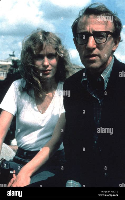 Woody Allen Mia Farrow Stock Photo Alamy