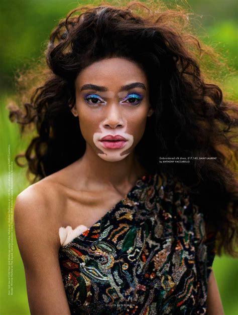 Winnie Harlow Chantelle Brown Young Poses
