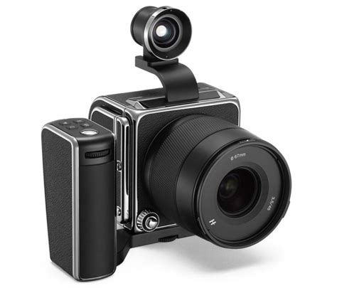 Hasselblad adventure and landscape photographer lars schneider captures the stunning vistas of the faroe islands with hasselblad x1d ii 50c and xcd 21mm and 30mm lenses. Hasselblad's New 907X is Its Smallest Medium Format Body Ever