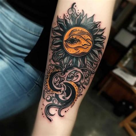 Update More Than 80 Sun And Moon Traditional Tattoo In Cdgdbentre