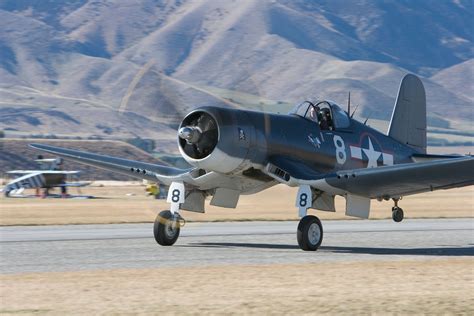 Vought F4u Corsair Warplane Technical Specs History And Pictures