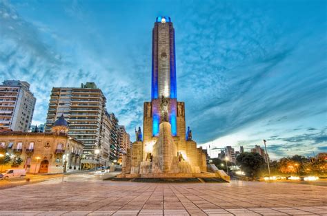 Atardecer En El Monumento A La Bandera Rosario Argentina Argentina