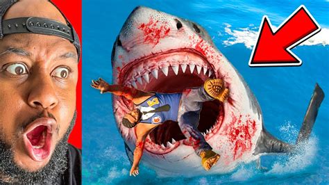 Scary Megalodon Shark Eats Me In Gta 5 Youtube