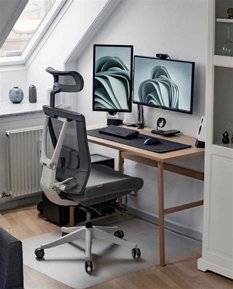 30 Aesthetic Desk Setups For Creative Workspace Home Office Setup