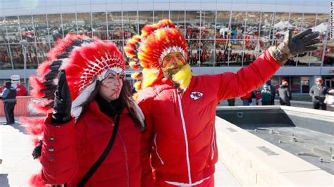 Kansas City Chiefs To Ban Fans From Wearing Headdresses And Native
