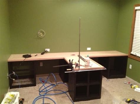 Guangzhou home way furniture co., ltd. DIY Office with T- shaped Countertop and Built-in Cabinets ...