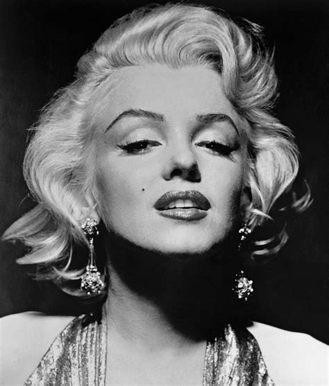 Marilyn Monroe Short Hair Images And Pictures Becuo