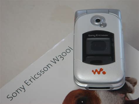 Latest Sony Ericsson W300i Review Posted Fanz Live