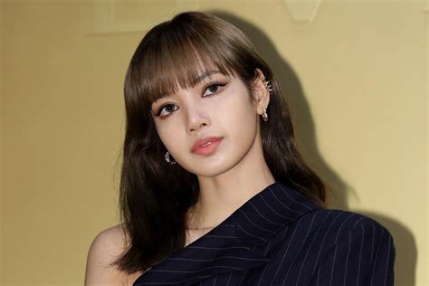 Blackpinks Lisa Earns Her First Solo Hit In America With ‘lalisa