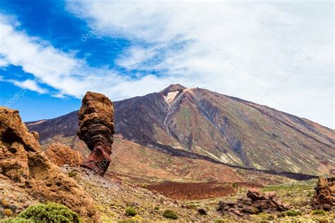 Pico Del Teide Mountain Volcano Stock Photo By ©daliu 127899980