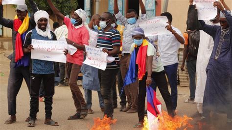 Chad Police Fire Tear Gas To Disperse Anti Junta Gathering In Ndjamena