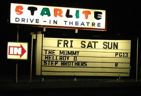 Car hops on roller skates took orders for popcorn. The Starlite Drive-In: An Oh-So '50s Experience | Bloom ...