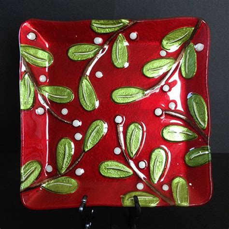 Lovely Christmas T Mistletoe Pattern Holiday Christmas Fused Glass Platter At Lorisiebe