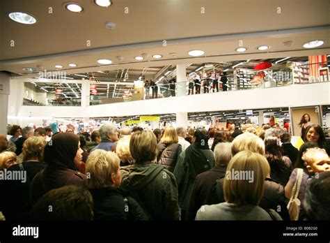 Crowds During The Opening Of A New Supermarket South London Stock Photo