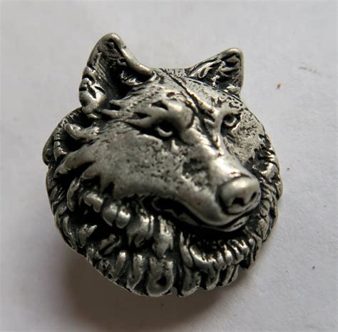 Realistic Pewter Wolf Head Button