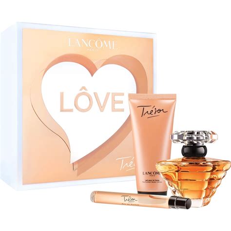 Receive complimentary uk delivery on orders of £100 or over. Lancome Tresor Gift Set | Gifts Sets For Her | Beauty ...