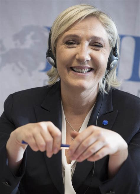 Il se peut que le lien que vous avez utilisé soit rompu ou que vous ayez tapé l'adresse (url). Marine Le Pen makes shock promise to withdraw France from the EUROZONE | World | News | Express ...