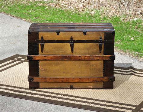 Antique Steamer Trunk 1880s Canvas And Wood Wooden Coffee Table