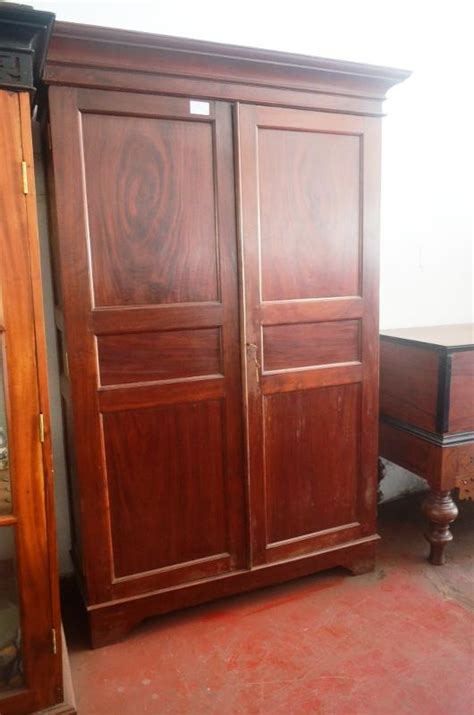 Bedroom furniture in sri lanka that gives you space to store your things (in a way that means you'll find them again). Jackwood Almirah | Modern Furniture Sri Lanka | Colonial ...