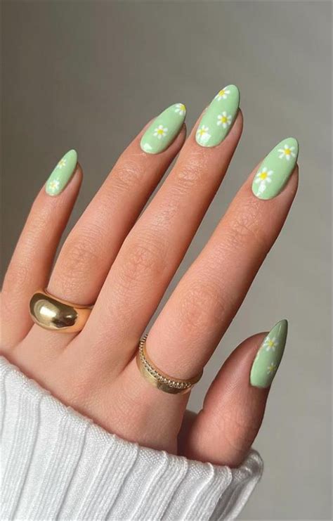 Natural Green Nails Ideas Is The Luxury With Connotation For March