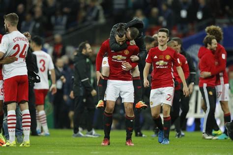 Sports: EPL Final: Manchester United vs Southampton Highlights 3-2