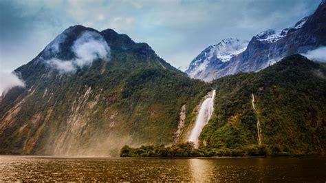 Bowen River Milford Sound New Zealand Waterfalls