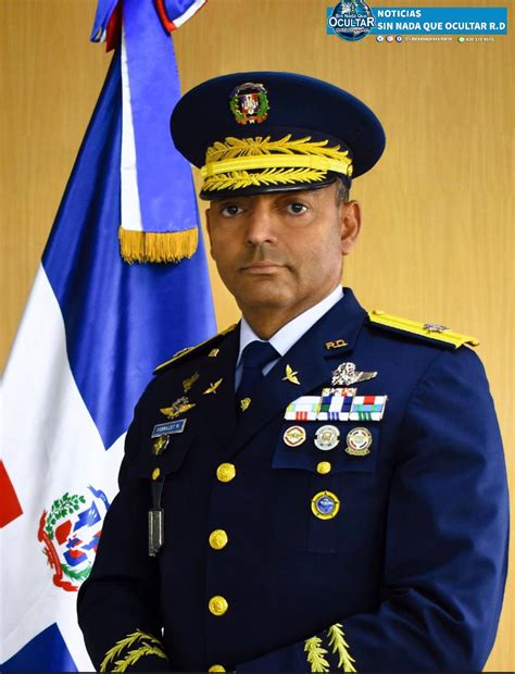 comandante general de armada dominicana recibe visita cortesía de su homólogo de fuerza aérea